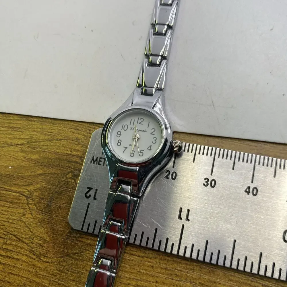 Silver Womens Silver Fashion Quartz Watch Works New Battery